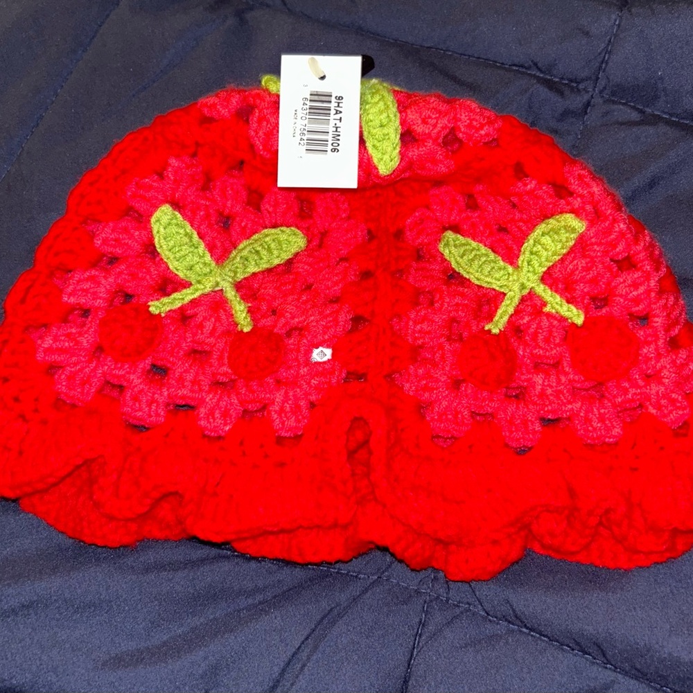 Brand new crochet hat